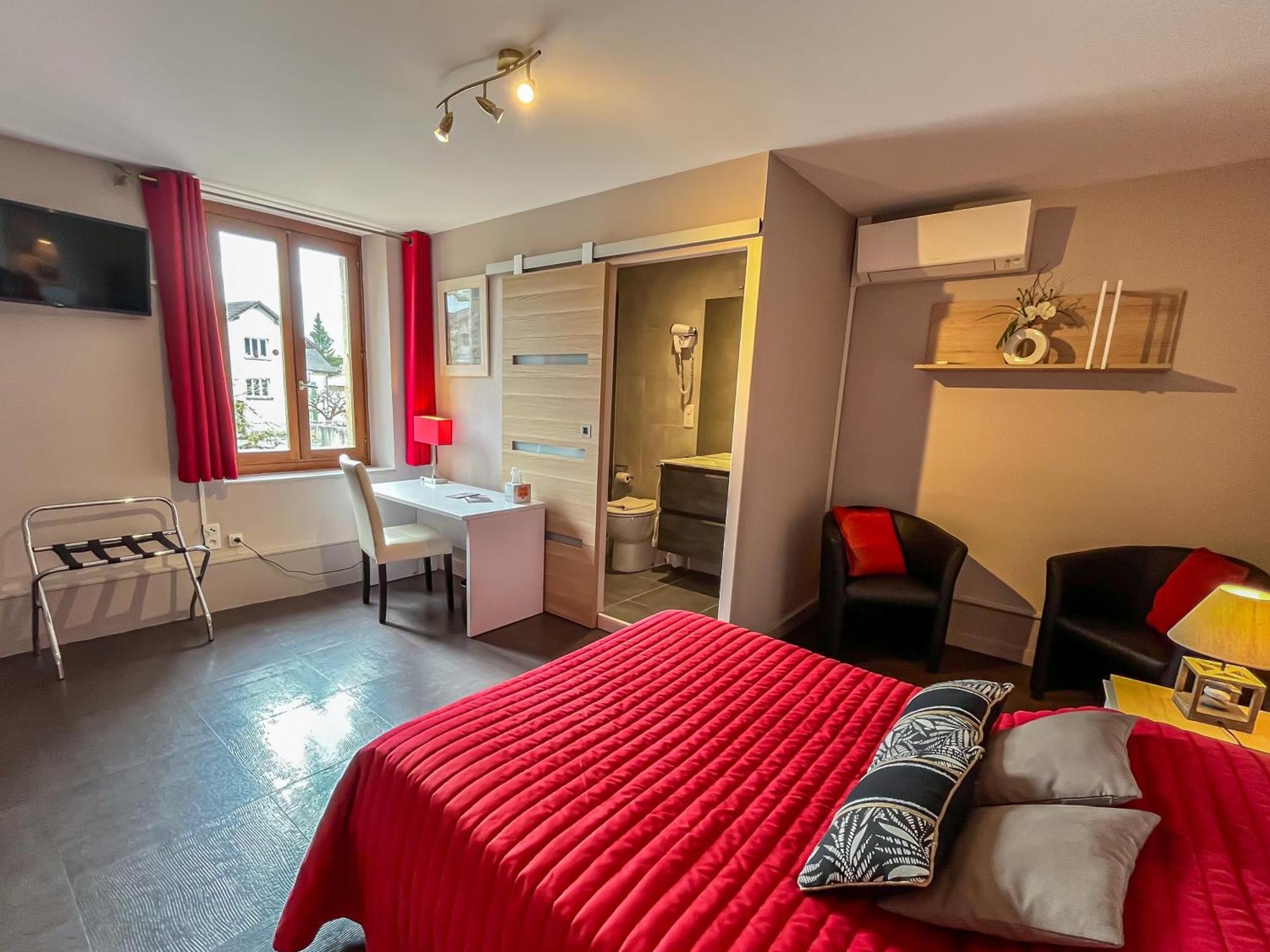 La Bonne Hotel 2*