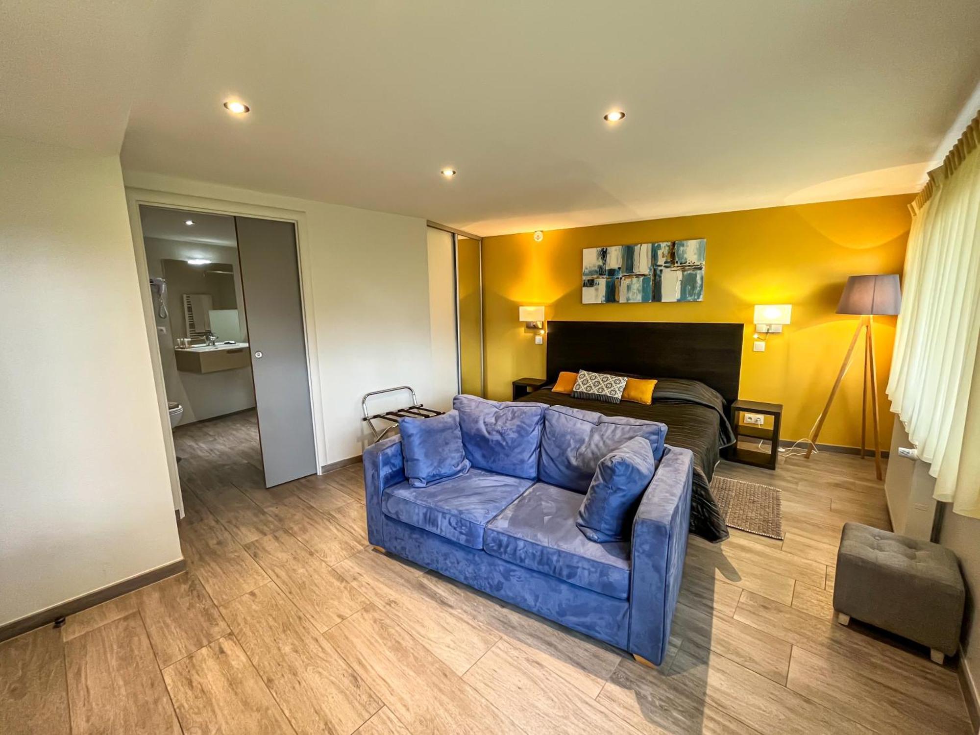 La Bonne Hotel Segny